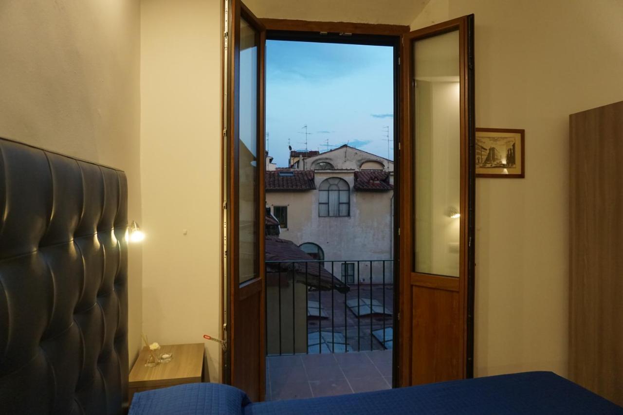 Holiday Rooms Флоренция Экстерьер фото