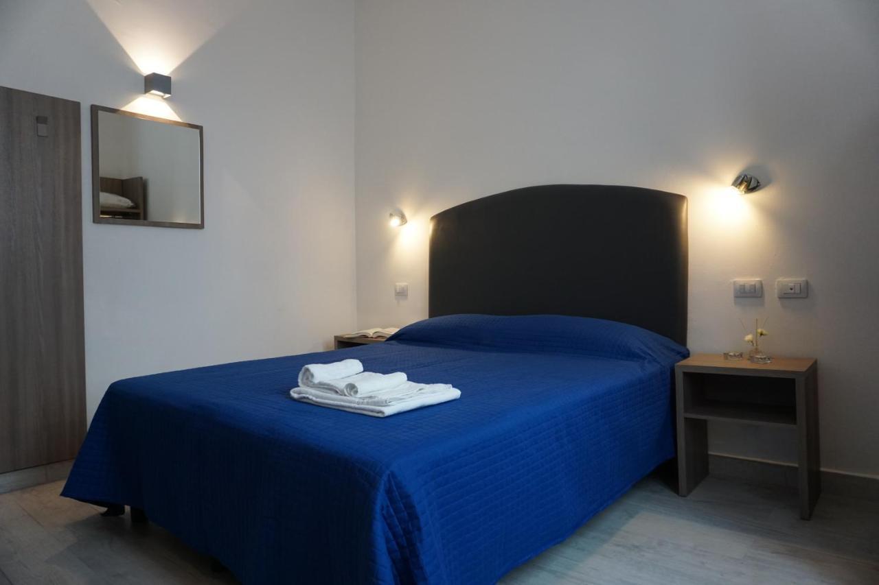Holiday Rooms Флоренция Экстерьер фото